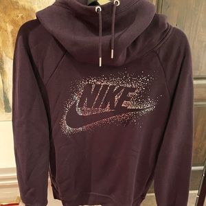 Nike Hoody plum color